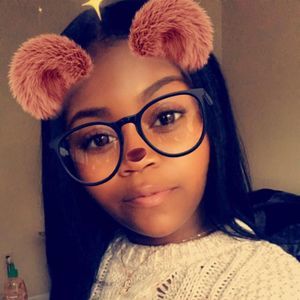 Meet your Posher, Aliya